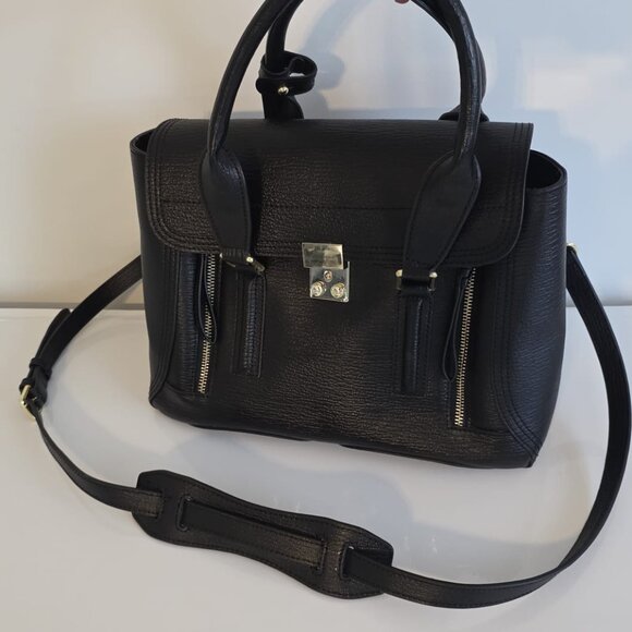 BLACK SATCHEL PURSE!  Like New! - Picture 4 of 16